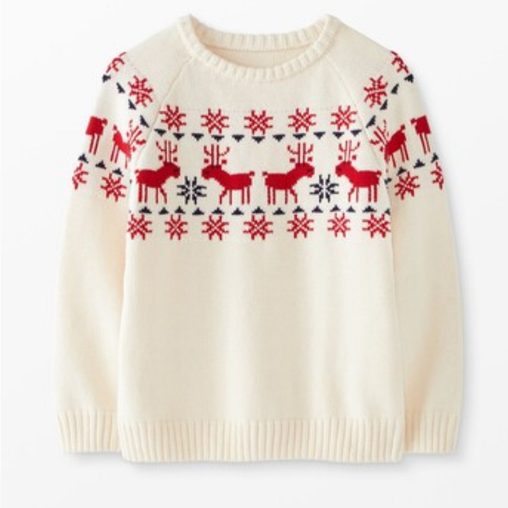 Hannah Anderson reindeer Christmas sweater 8